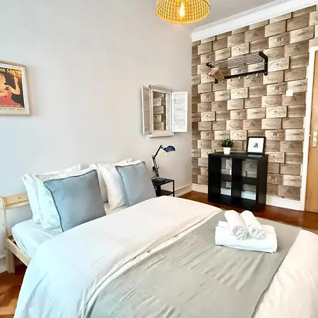 Guest house Alameda Urban 3*