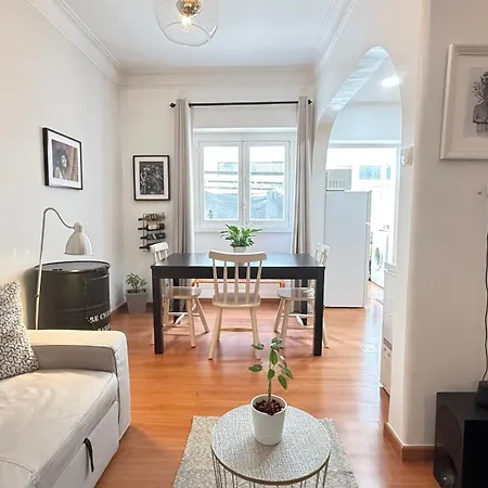 Guest house Alameda Urban 3*